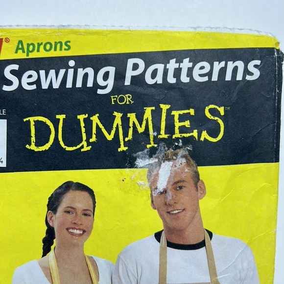 Vintage - Simplicity - “Sewing For Dummies” - Apron Pattern - $8 - Picture 2 of 8
